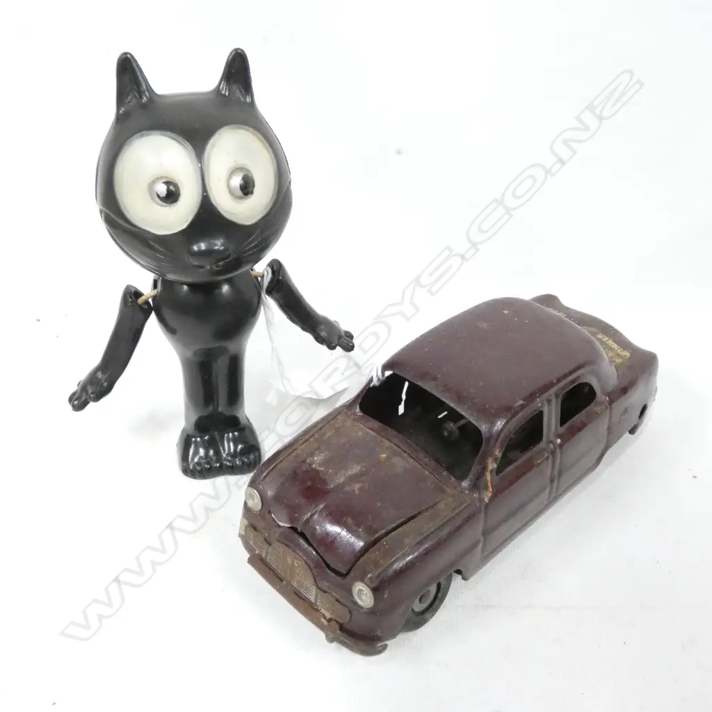 TIN PLATE 1953 MONTE CARLO FORD RALLY WINNER & PLASTIC FELIX CAT KEWPIE DOLL Image 1++